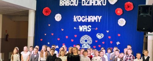 Dzień Babci i Dziadka w klasach II B i II E